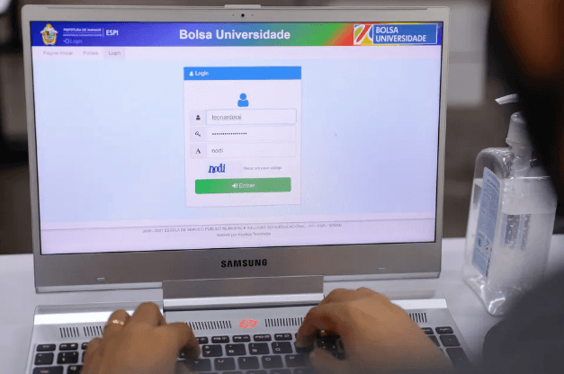 Mais de 40 mil vagas em bolsas de graduação são abertas para 2026 em Manaus