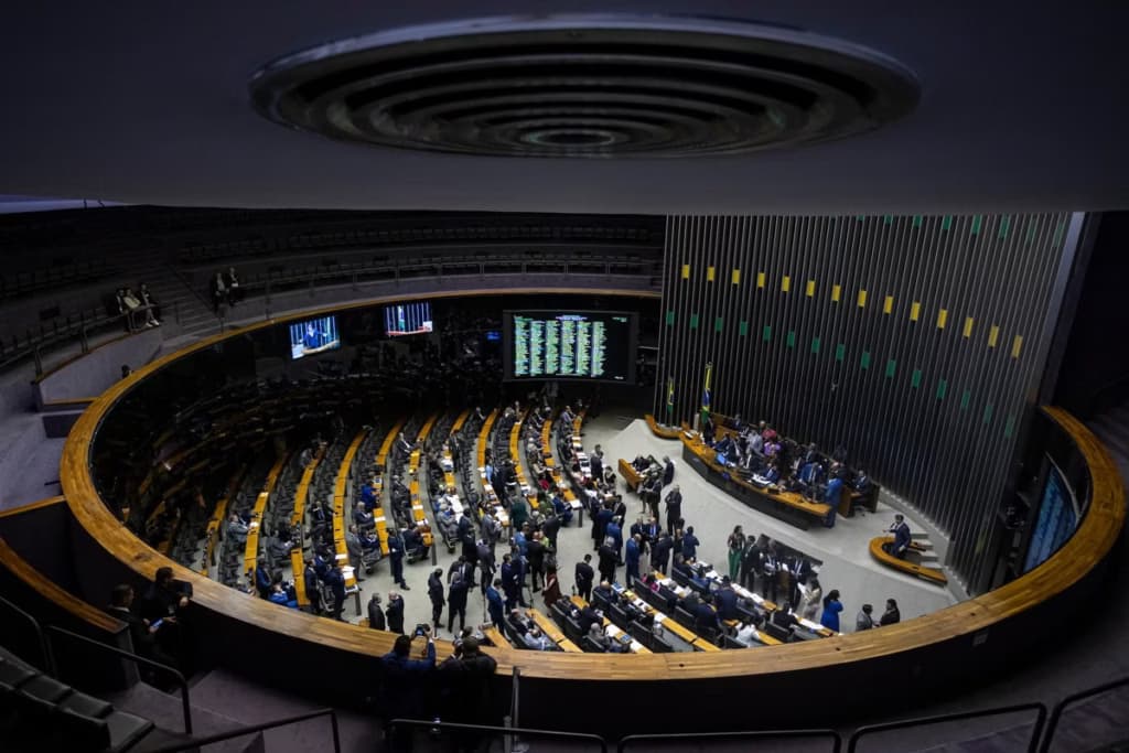 PEC da Reforma Administrativa é protocolada na Câmara dos Deputados