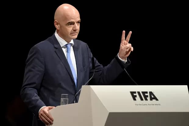 Fifa vai transferir R$ 1,8 bilhão para clubes com jogadores na Copa