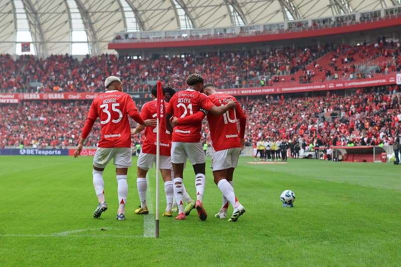 Inter enxuga o elenco e reduz em R$ 2,6 milhões os gastos com salários