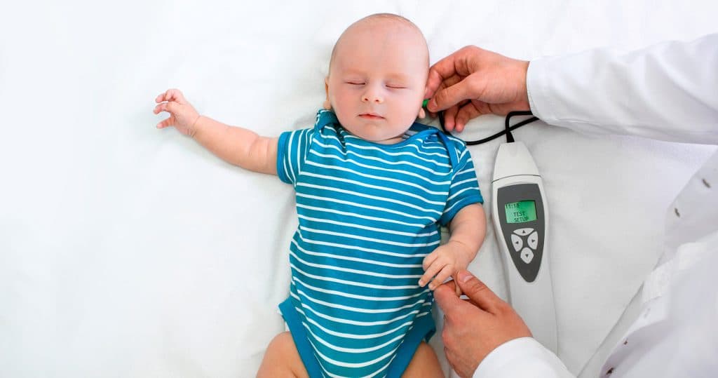 Entenda a importância do ‘teste da orelhinha’ para prevenção de doenças auditivas