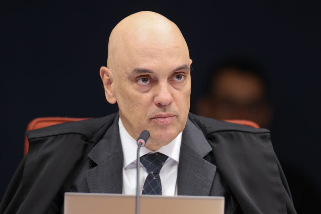 STF determina intimação de jornalista nos EUA em inquérito sobre tarifaço