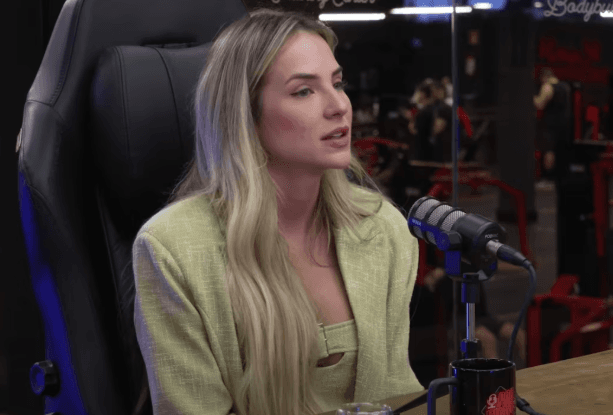 Cantora Gabi Martins diz ter recebido oferta de R$ 200 mil por frasco de urina