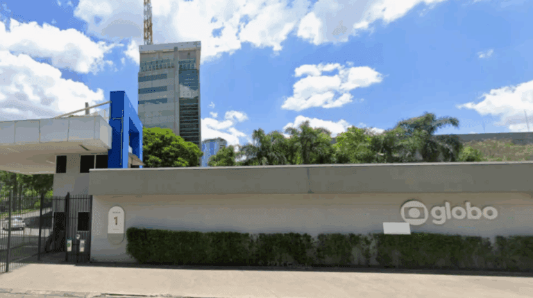 Homem em surto tenta invadir sede da TV Globo em São Paulo e é detido por seguranças