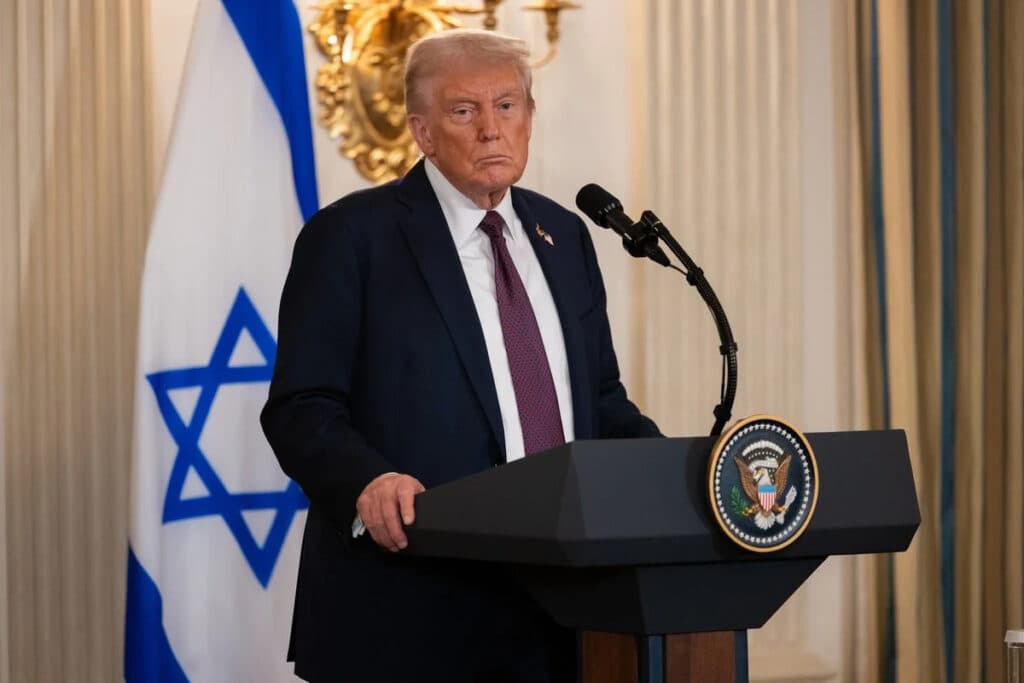Hamas libera reféns e Donald Trump celebra fim da guerra em Gaza