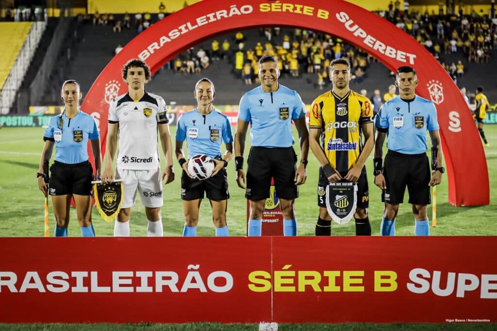 Amazonas FC enfrenta o Novorizontino em jogo decisivo pela Série B do Brasileiro