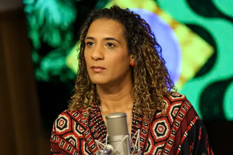 Ministra Anielle Franco deve deixar pasta antes de prazo para disputar eleição