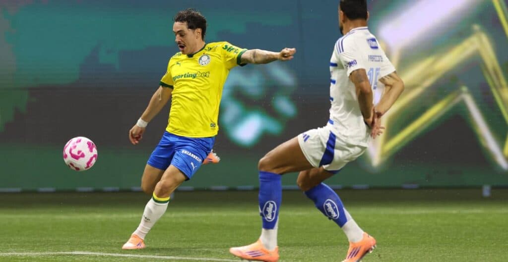 Com arbitragem polêmica, Palmeiras e Cruzeiro ficam no 0 a 0