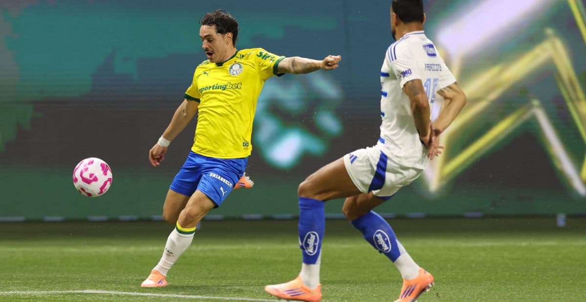 Com arbitragem polêmica, Palmeiras e Cruzeiro ficam no 0 a 0