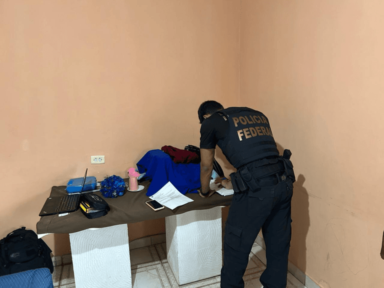 Operação Firewall prende suspeito de guardar e divulgar vídeos de abuso sexual infantil em Manaus