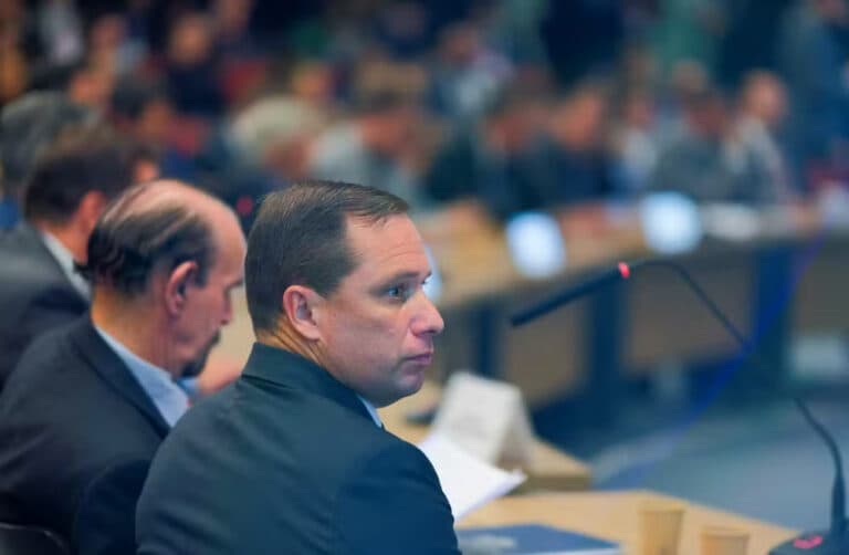 PF sugere que Mauro Cid e sua família sejam incluídos em programa de proteção a testemunhas