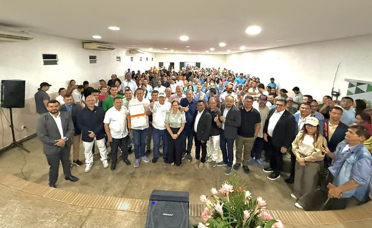 Em Rio Preto da Eva, lideranças políticas recebem honrarias e ampliam alianças para 2026