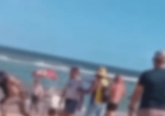 Casal gay é agredido por banhistas após ser acusado de ato obsceno em praia do Recife