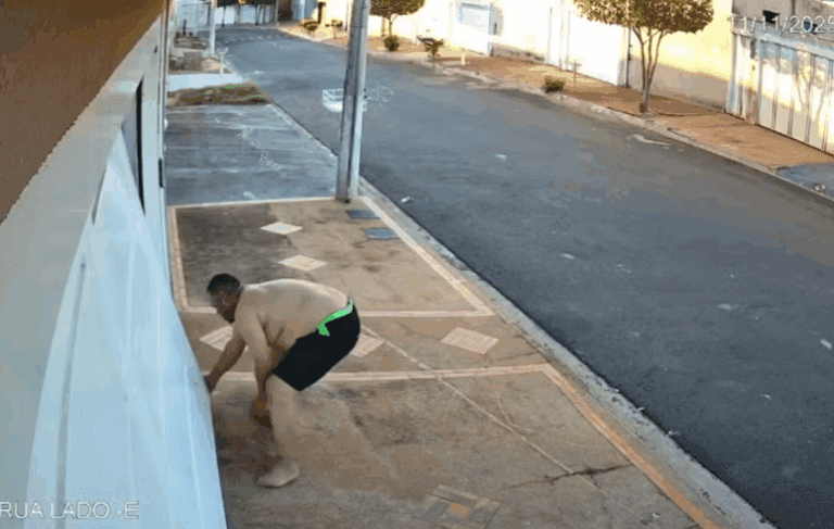 Homem tenta invadir casa da ex-cunhada armado com faca e é morto por policiais em SP