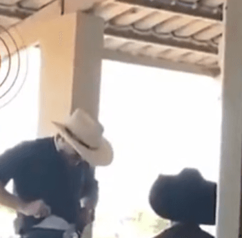 Padre leiloa própria cueca por R$ 3 mil e viraliza nas redes sociais em Tocantins