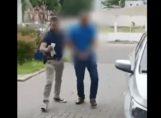 VÍDEO: Professor é preso por importunação sexual contra aluna de 16 anos em Manacapuru