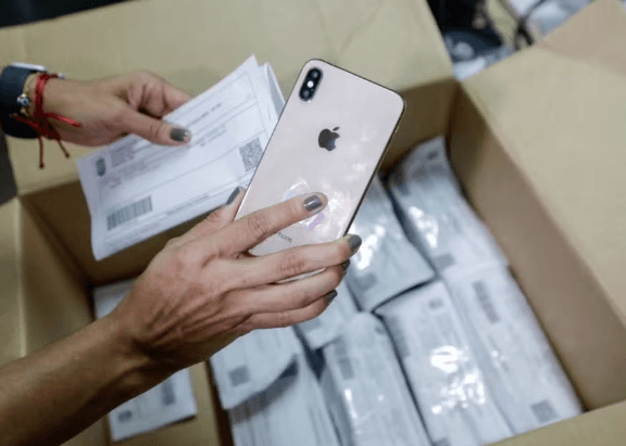 ‘RecuperaFone’ divulga lista com quase 600 celulares recuperados em Manaus; saiba como retirar