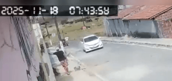 Dupla encapuzada executa homem e deixa outro ferido em ataque a tiros em PE