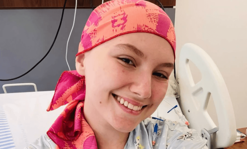 Influenciadora Isabel Veloso é internada na UTI após apresentar complicações graves