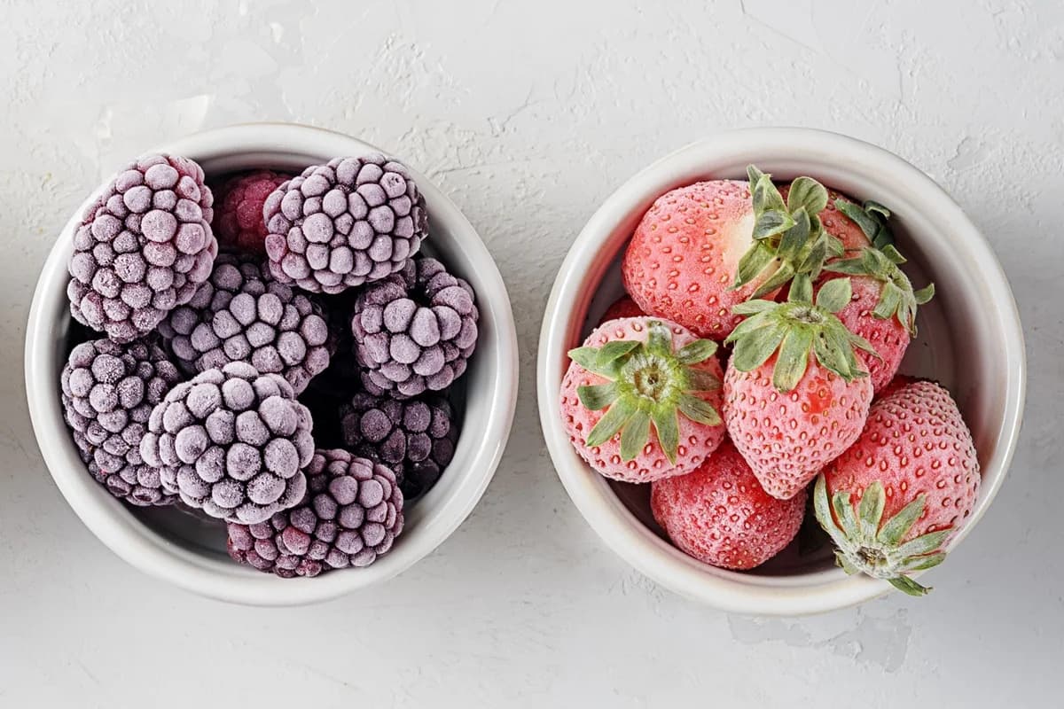 Frutas congeladas perdem os nutrientes? Saiba o que dizem os médicos