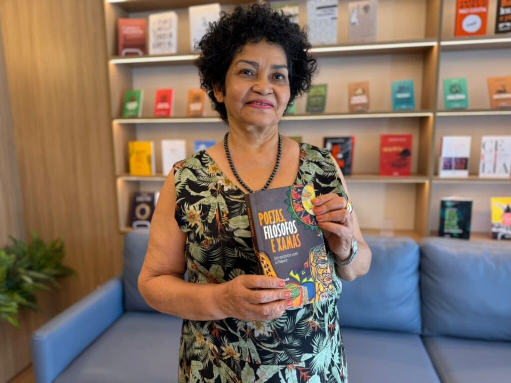 Doutora em Filosofia, Neiza Teixeira lança livro ‘Poetas, filósofos e xamãs – um encontro com a Palavra’ nesta quinta (6)