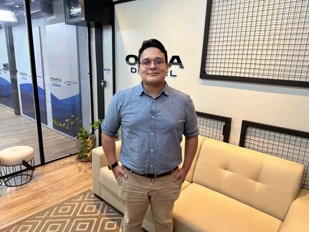 “Muitos empresários ainda não se deram conta da revolução da IA”, diz Glauber Gomes, palestrante do Amazon IA Summit