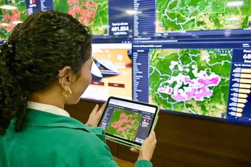 Focos de calor no Amazonas caem 65,81% em outubro, aponta Inpe