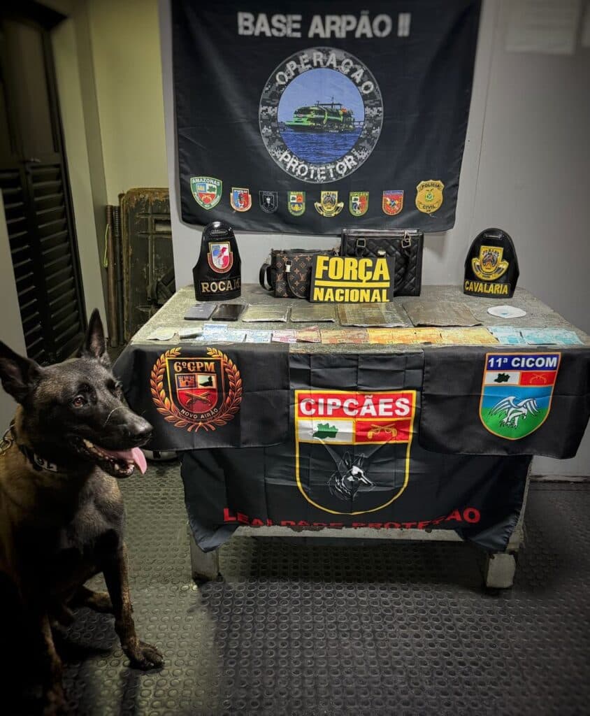 Traficantes são presas com cocaína escondida em bolsas no Amazonas