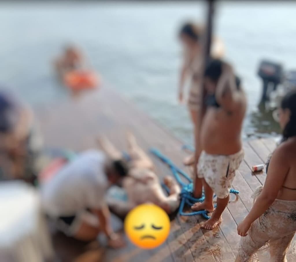 Homem morre afogado ao pular de flutuante em Manaus