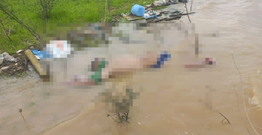 Corpo de homem é encontrado mutilado em área alagada perto do Porto da Ceasa