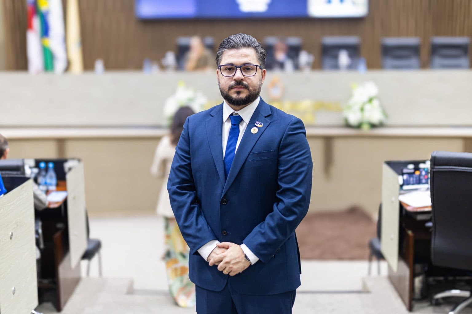 “Saio de cabeça erguida”: Amauri Gomes comenta impacto de sua atuação na mudança de cadeiras