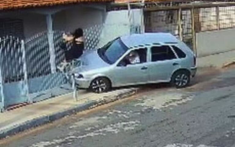 VÍDEO: Mulher escapa de ser atropelada por ex-marido em Goiânia