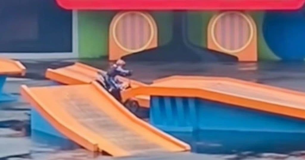 VÍDEO: Piloto morre em acidente durante show no Beto Carrero World