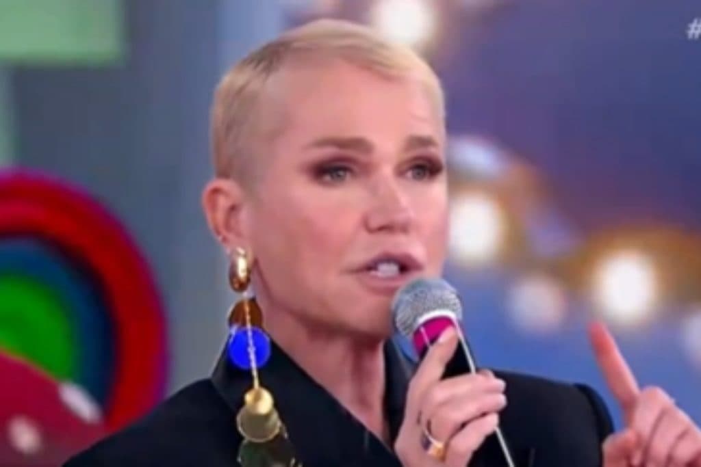 “Pacto com o diabo?” Xuxa reage a boato antigo e faz reflexão no programa do SBT