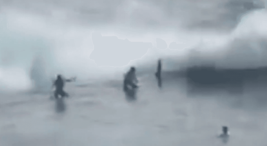 Onda gigante mata quatro turistas e deixa um desaparecido nas Ilhas Canárias