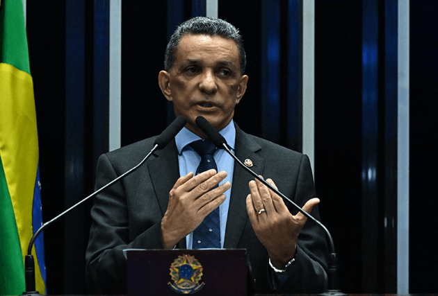 Mecias de Jesus defende anistia e pede prisão domiciliar para Bolsonaro