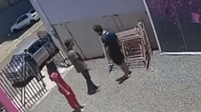 Pai atira e mata homem após filha relatar agressão no Paraná