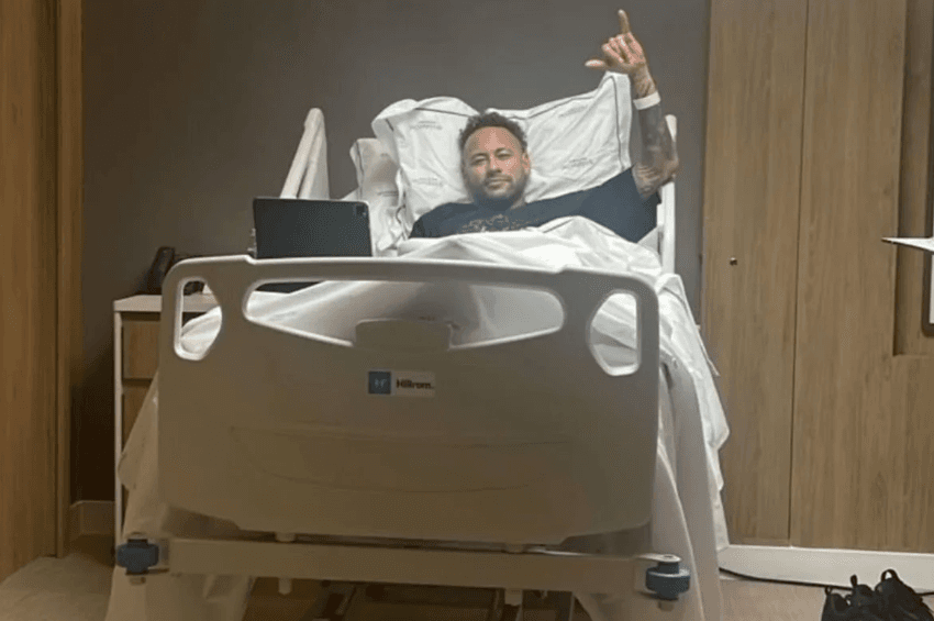 Neymar se prepara para cirurgia no joelho após fim do Brasileirão