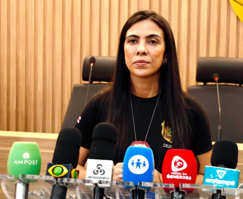 Mãe será investigada após filha de 8 anos revelar em desenhos que era estuprada por motorista de app em Manaus