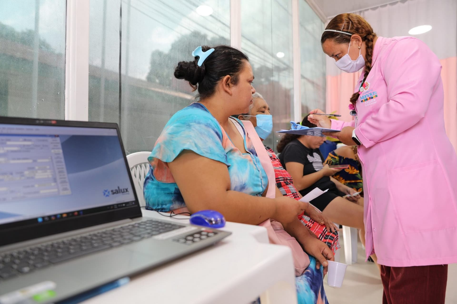 Mulheres ainda podem buscar atendimento nas unidades móveis de saúde em Manaus