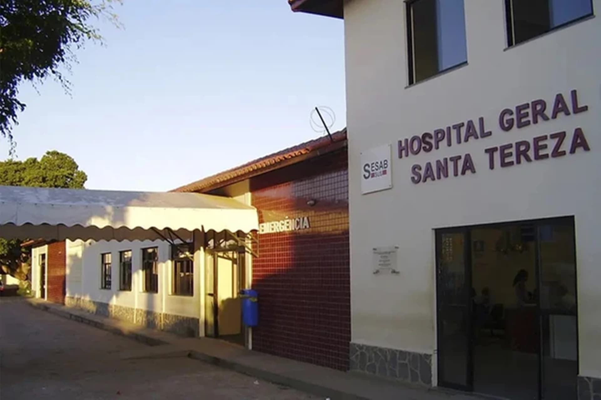 Sete pessoas são internadas com suspeita de intoxicação por metanol, no interior da Bahia