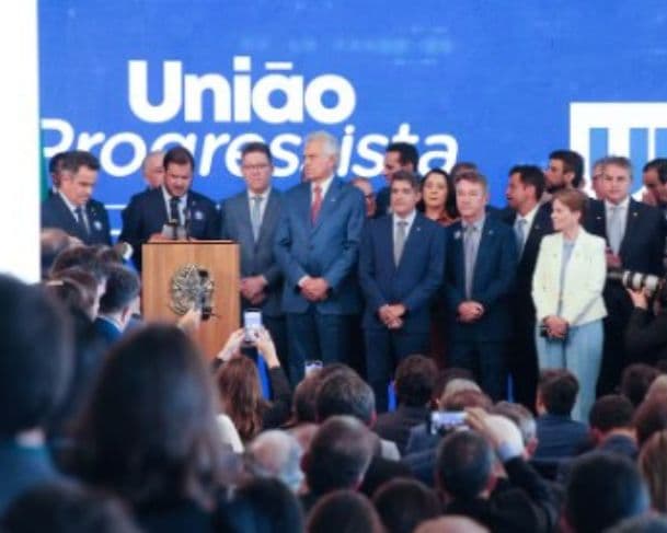União Brasil e Progressistas entram com pedido no TSE para criar superfederação partidária