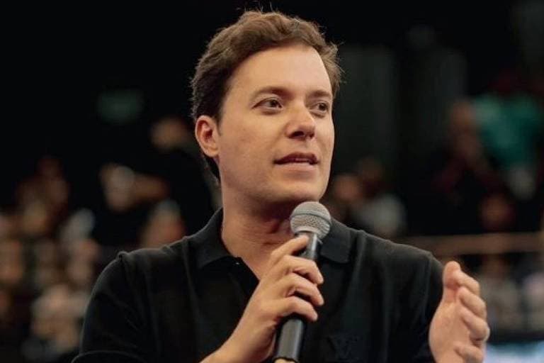 André Valadão se pronuncia após nome aparecer em documentos da CPMI do INSS