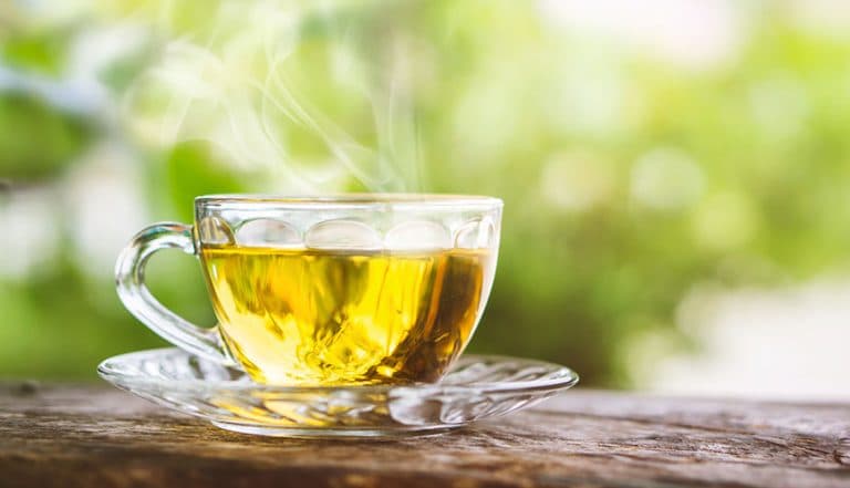 Chás naturais auxiliam a digestão e contribuem para a saúde do fígado