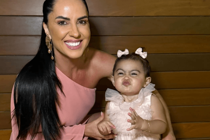 Graciele Lacerda rebate comentário ofensivo sobre a filha nas redes sociais