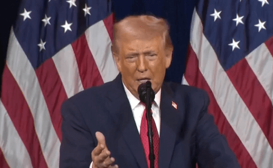 Trump chama Maduro de “cara violento” e diz que ele copiava suas danças