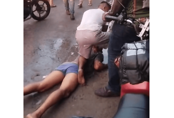 VÍDEO: Dupla é amarrada e espancada pela população após série de assaltos em Manaus