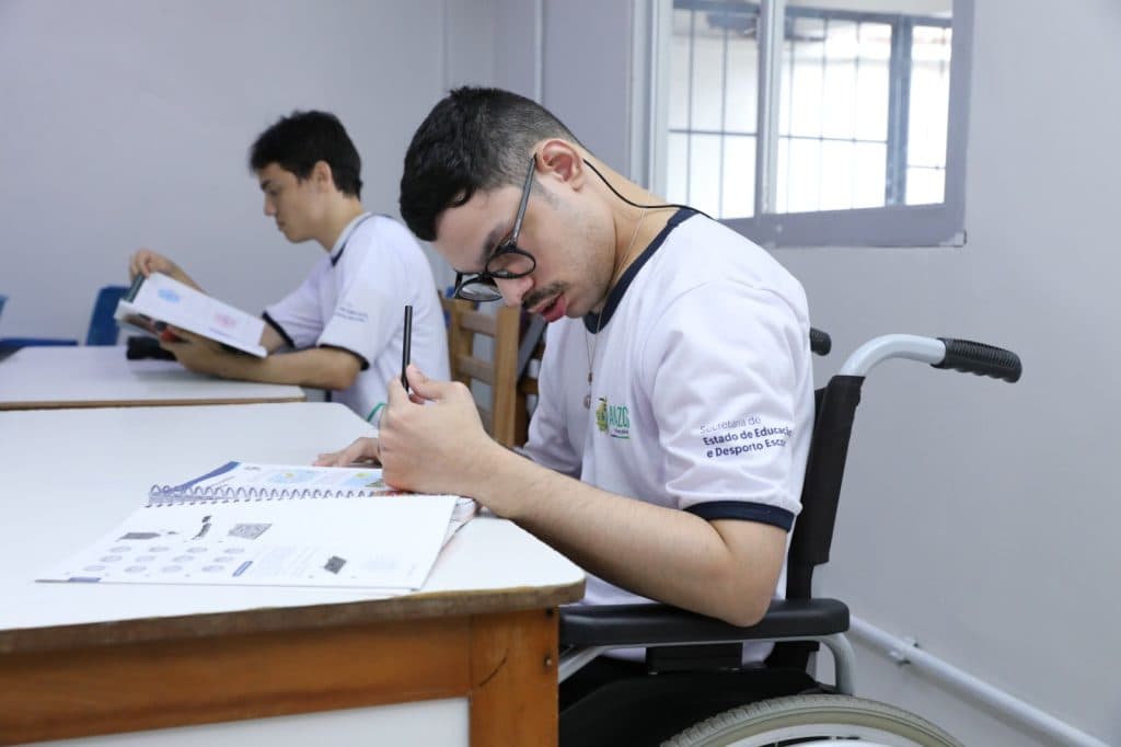 Prazo para transferência e matrícula de novos alunos com deficiência começa hoje no Amazonas