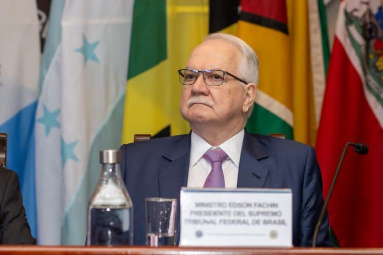 Fachin propõe rede de tribunais da América Latina e Caribe para defesa da democracia