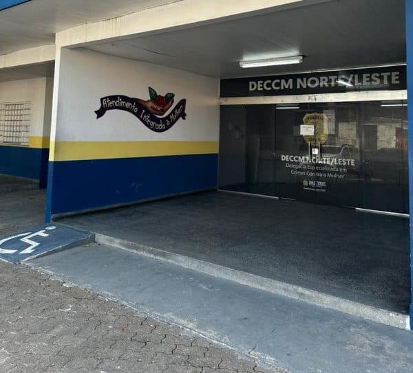 Homem é preso por jogar pedra na ex-companheira e ameaçá-la no trabalho em Manaus